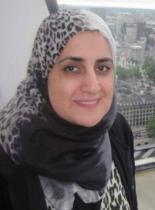 «ومضات حياة».. ألوان البشر مرسومة بكلمات المبدعة «مها الجمل»