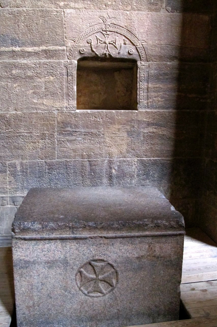 أساطير عن عالم الجن والعفاريت فى معابد الصعيد.. حقائق وغرائب