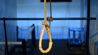 بعد تبرئته وإلغاء حكم الإعدام.. هل يجوز تعويض المتهم عن سنوات سجنه؟