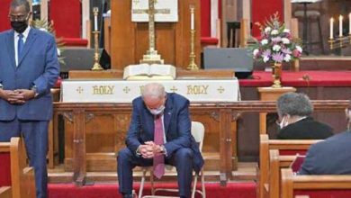 الكنيسة الأمريكية تحسم الجدل بشأن حرمان بايدن من «التناول».. تعرف على رد رئيس الأساقفة ‏