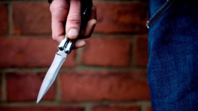 165 غرزة فى وجه سيدة بالدقهلية.. عامل يعتدى على مطلقته بسلاح أبيض